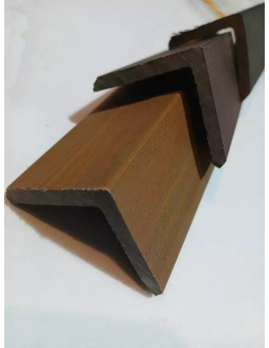 Ángulo WPC para Deck | Perfil de Esquina Exterior